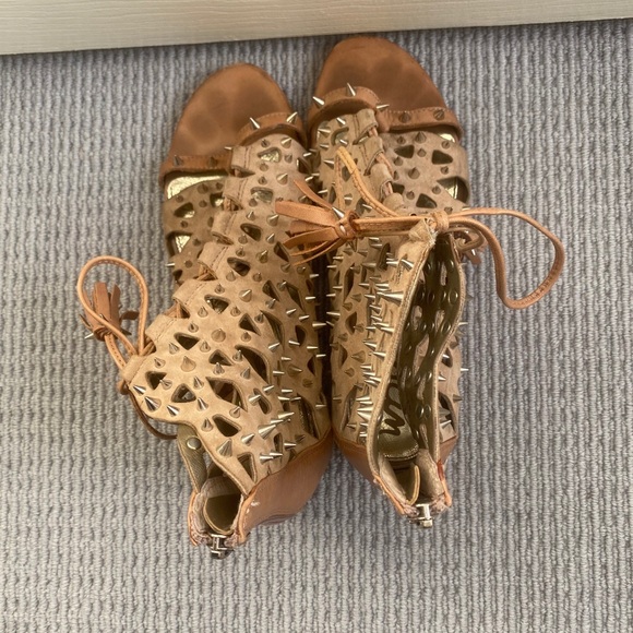 Sam Edelman Spike 1/2 Sandal wedge size 6.5 - Picture 5 of 8